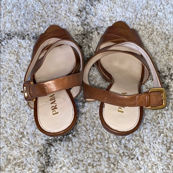 Prada Platform Tan Criss Cross Slingbacks! Mint! - Picture 5 of 9